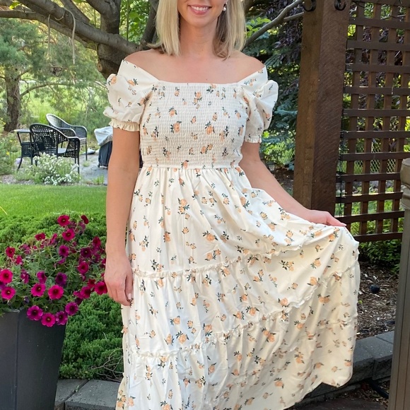 Floral Short Sleeve Smocked Maxi Dress - Picture 1 of 3
